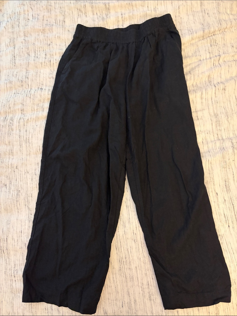 Treasure & Bond Black Cropped Elastic-Waist Pants